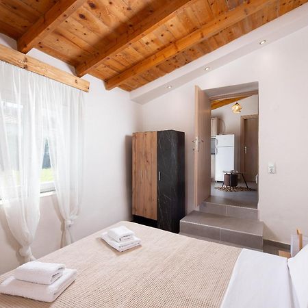 Kentrikon Rooms III & Mint House Limenaria  Exterior foto